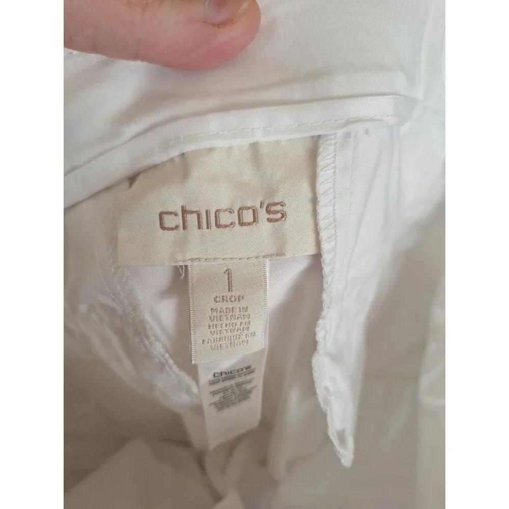Chicos White Crop Cargo Pants Womens 1 Medium Stretch Cotton Blend Roll Tab